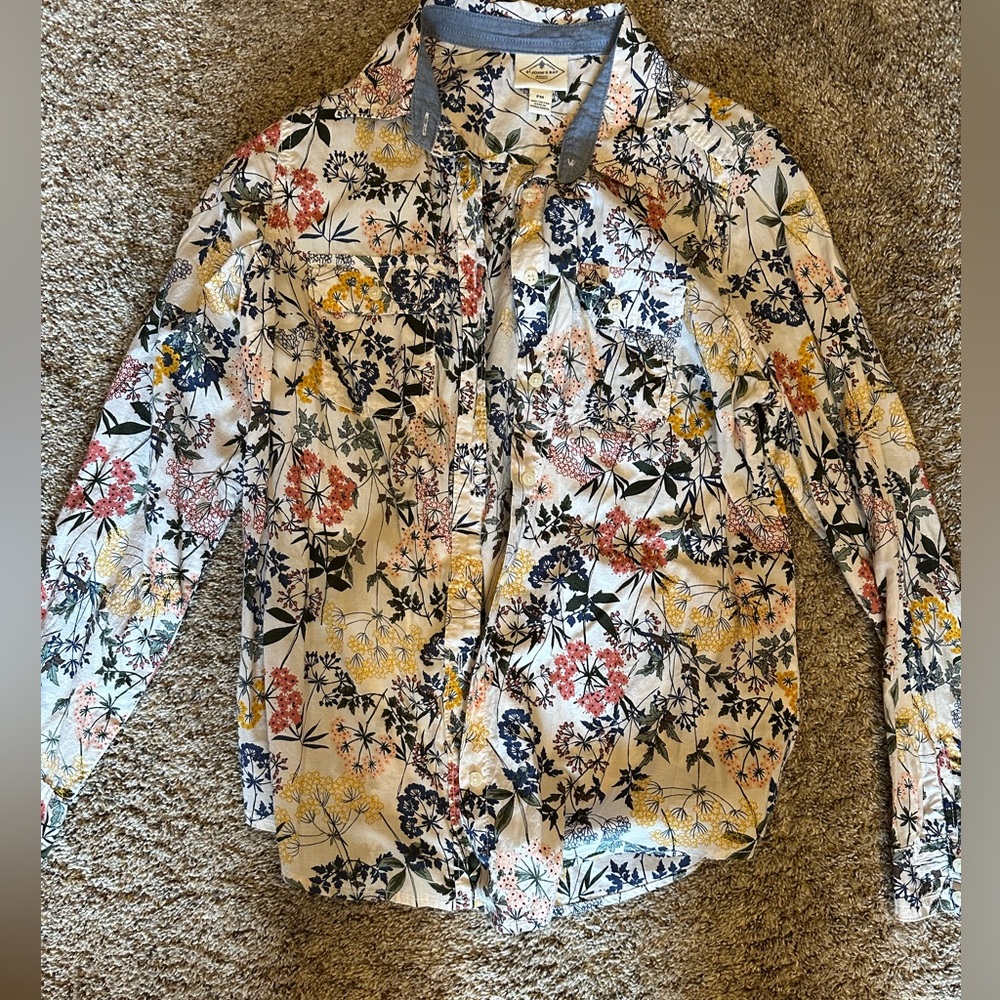 St John’s Bay Women’s Shirt.